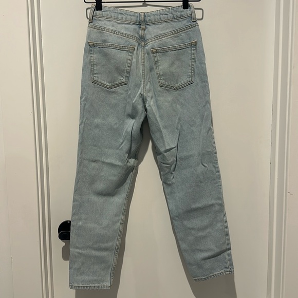 TOPSHOP MOTO PETITE MOM JEANS - Picture 6 of 8